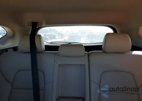 2018 Hyundai Tucson Sel from USA, damaged, VIN KM8J33A40JU820194